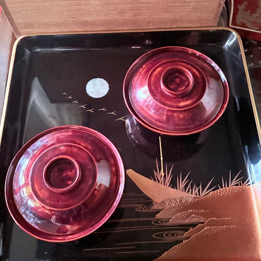 2224様感謝‼️感謝価格‼️超絶JAPAN蒔絵あけぼの❌黒 秋草蒔絵　茶懐石椀5客