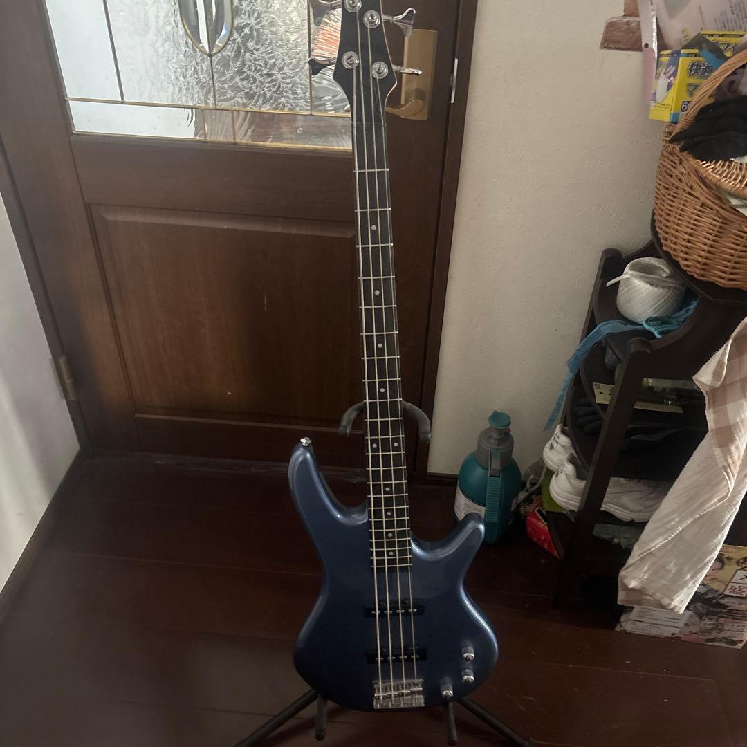 ibanez ベース