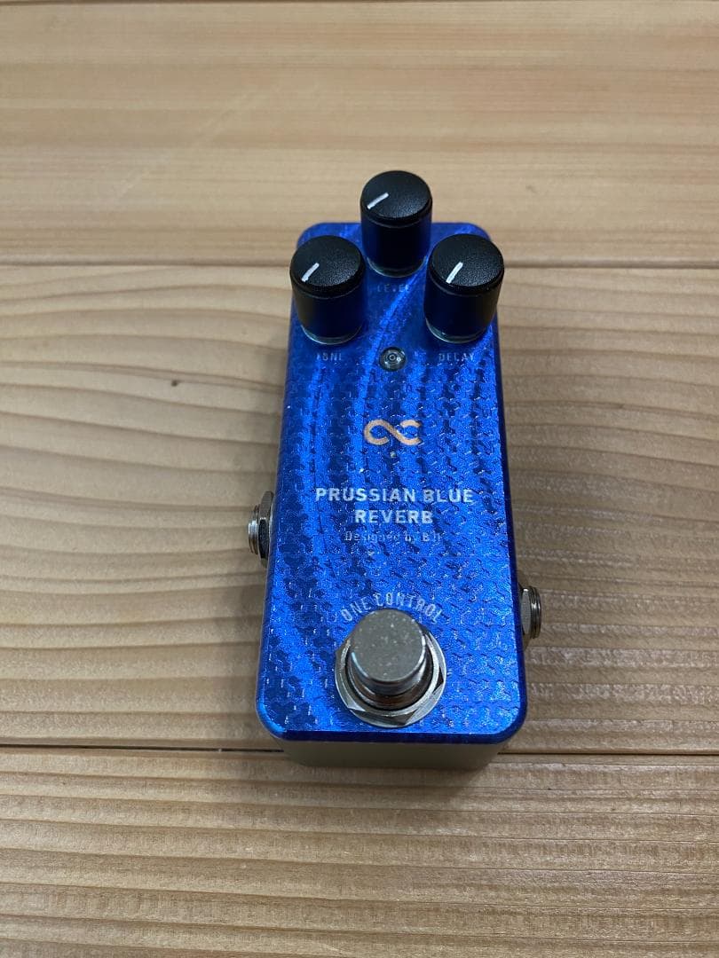 PRUSSIAN BLUE REVERB ギターエフェクター