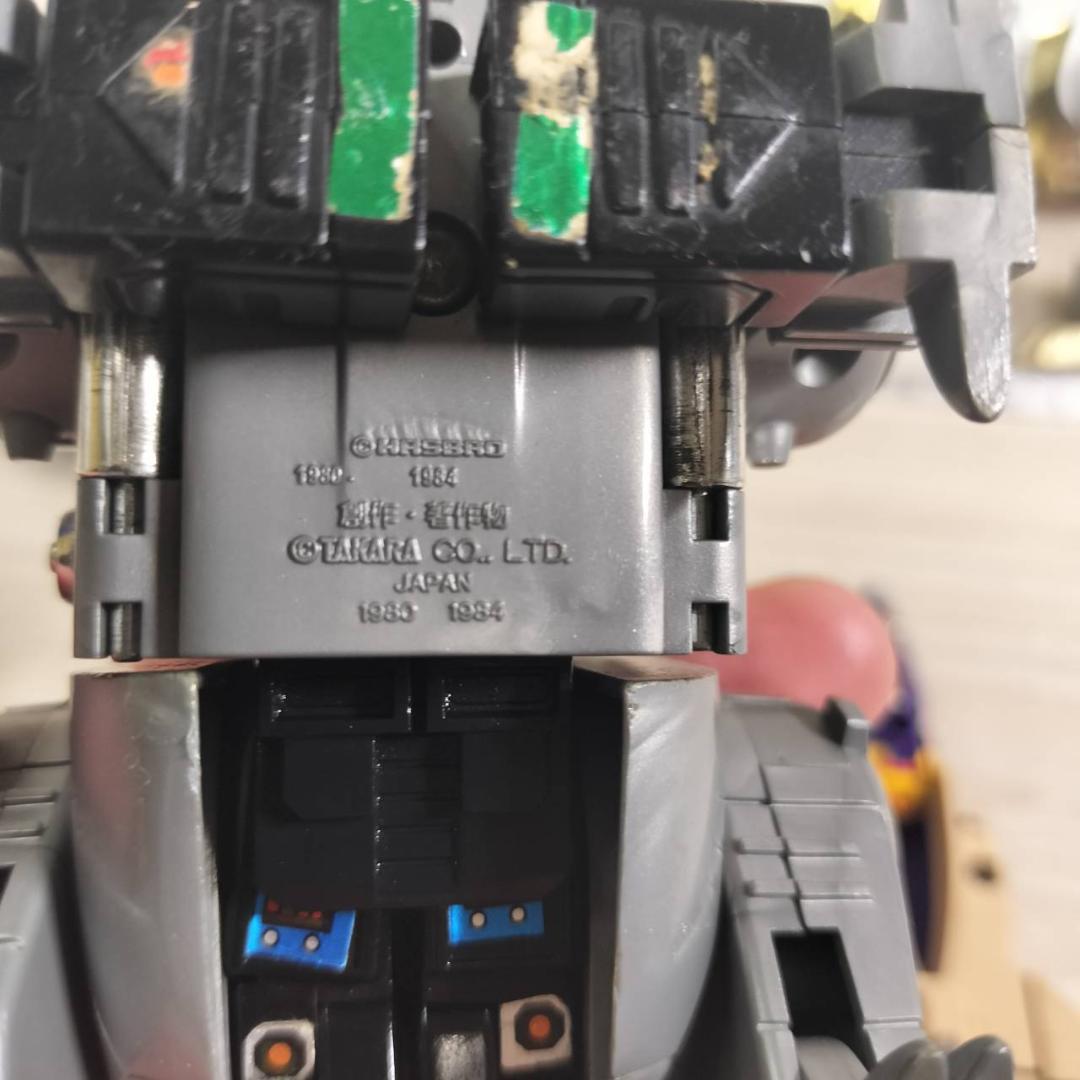 ハズブロ／タカラ　トランスフォーマーアクションフィギュア　８０年代４体