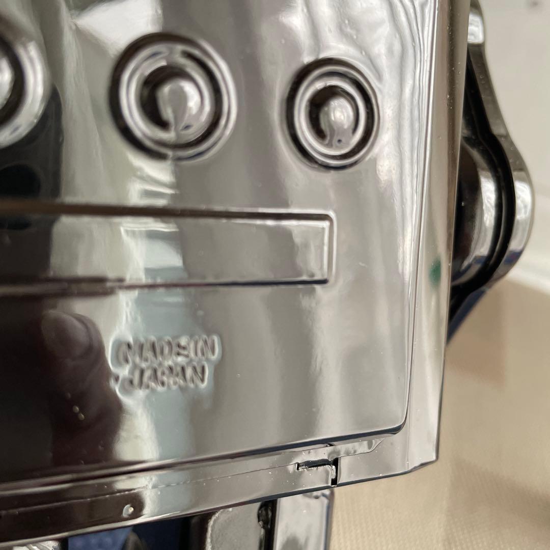 新品保管品・美品です。メタルハウステレビロボット日本製　箱付きお買い得です。