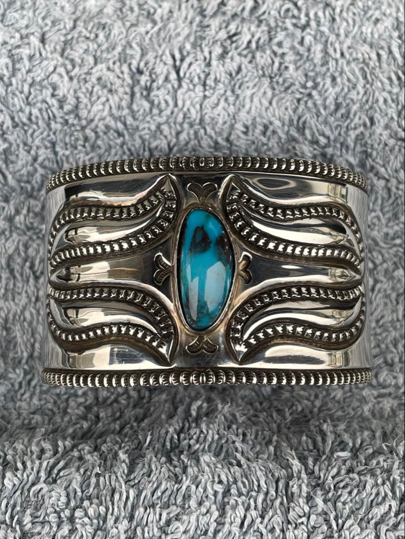 Jennifer Curtis ジェニファーカーティス ビズビー ブレスレット