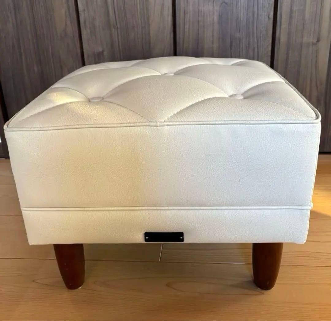 カリモクkチェア　オットマンスツール