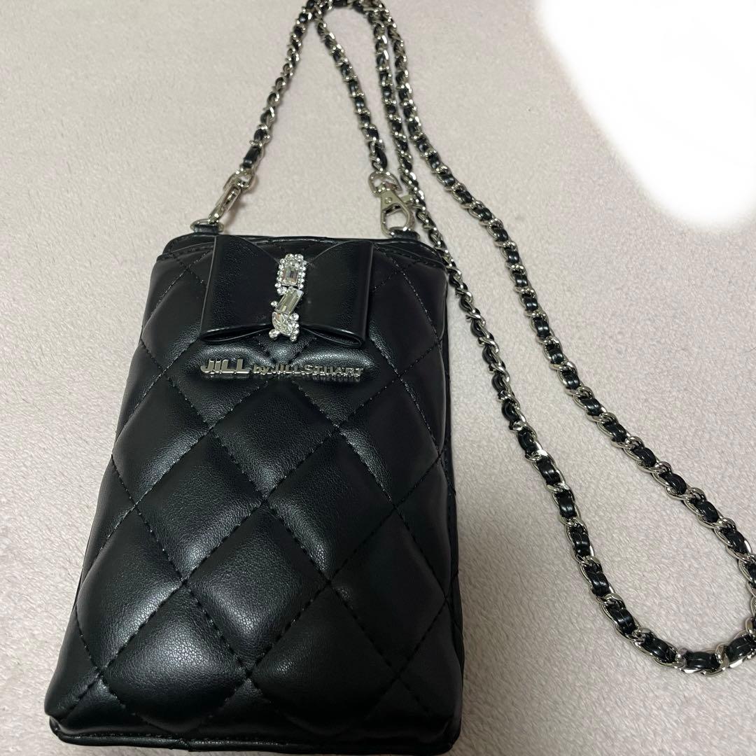 JILLSTUART キルティング ブラック スマホショルダーバッグ
