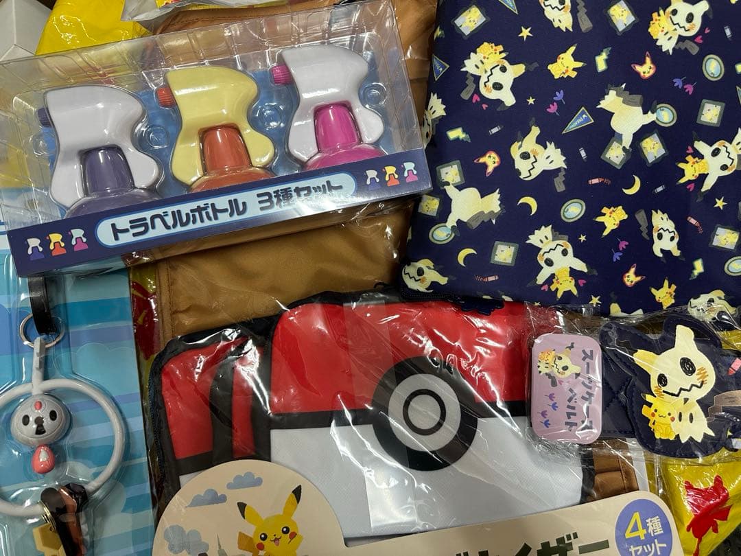 ポケモンセンター　スーツケース　トラベルセット　6点