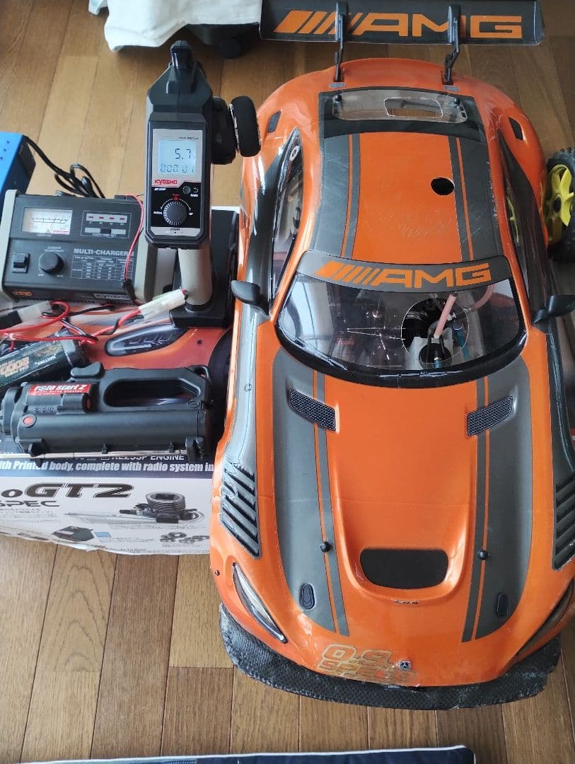 Inferno GT2 ＆ Inferno　各１機のシャーシとプロポのセット