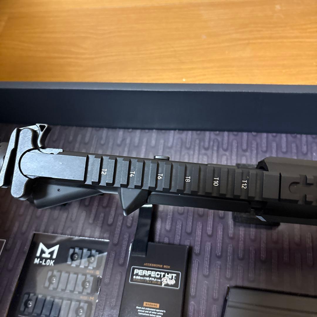 東京マルイ　MTR16 ガスブローバックライフル　中古品