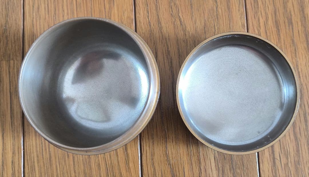 黒棗　内側銀　前端 春斎　松喰鶴蒔絵　箱あり