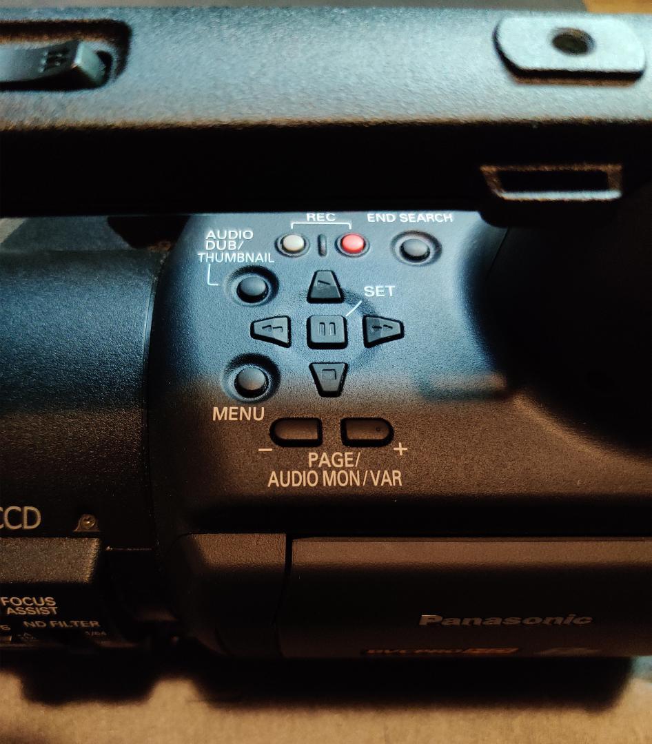 Panasonic  P2カメラレコーダー AG-HVX205A