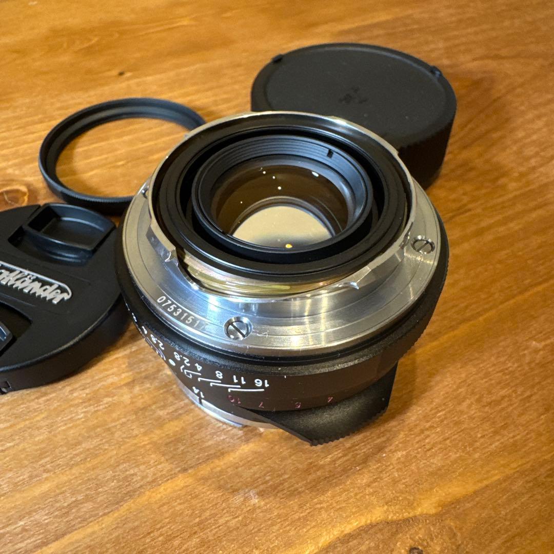 Voigtländer Nokton Classic 40mm f/1.4 SC