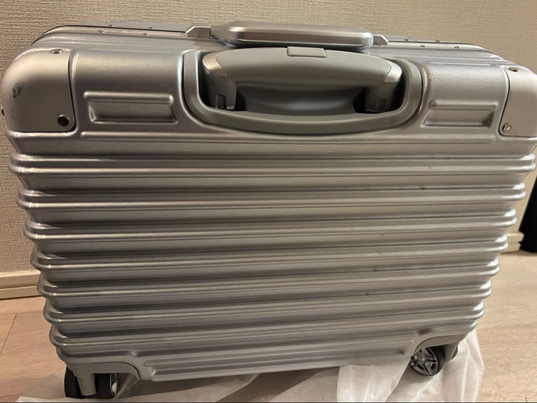 TRIDENT TRI1030 SSサイズ キャリーケース