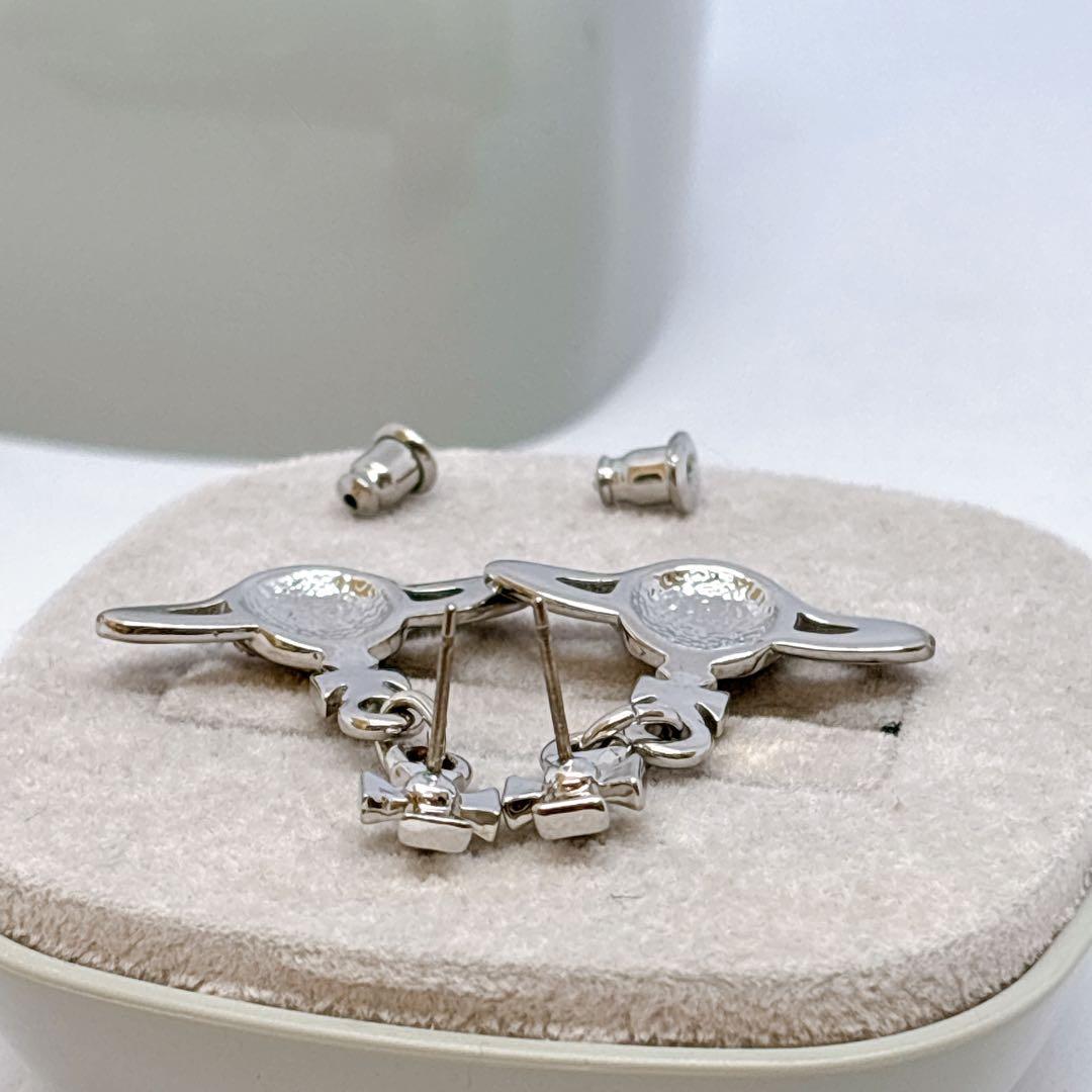 VivienneWestwoodヴィヴィアンウエストウッド オーブ ピアス