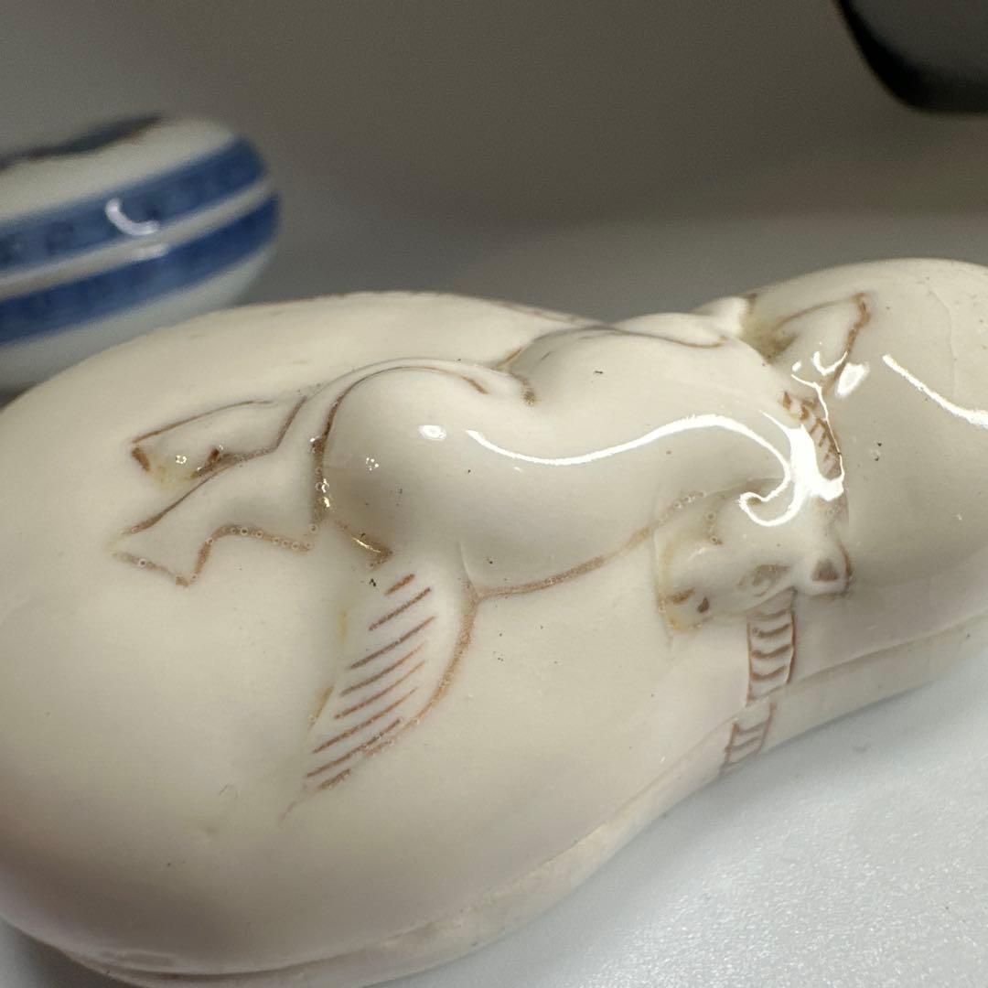 茂右衛門 前田宝泉 古董　古美术 人間国宝 十三代柿右衛門・濁手 香合 龍紋