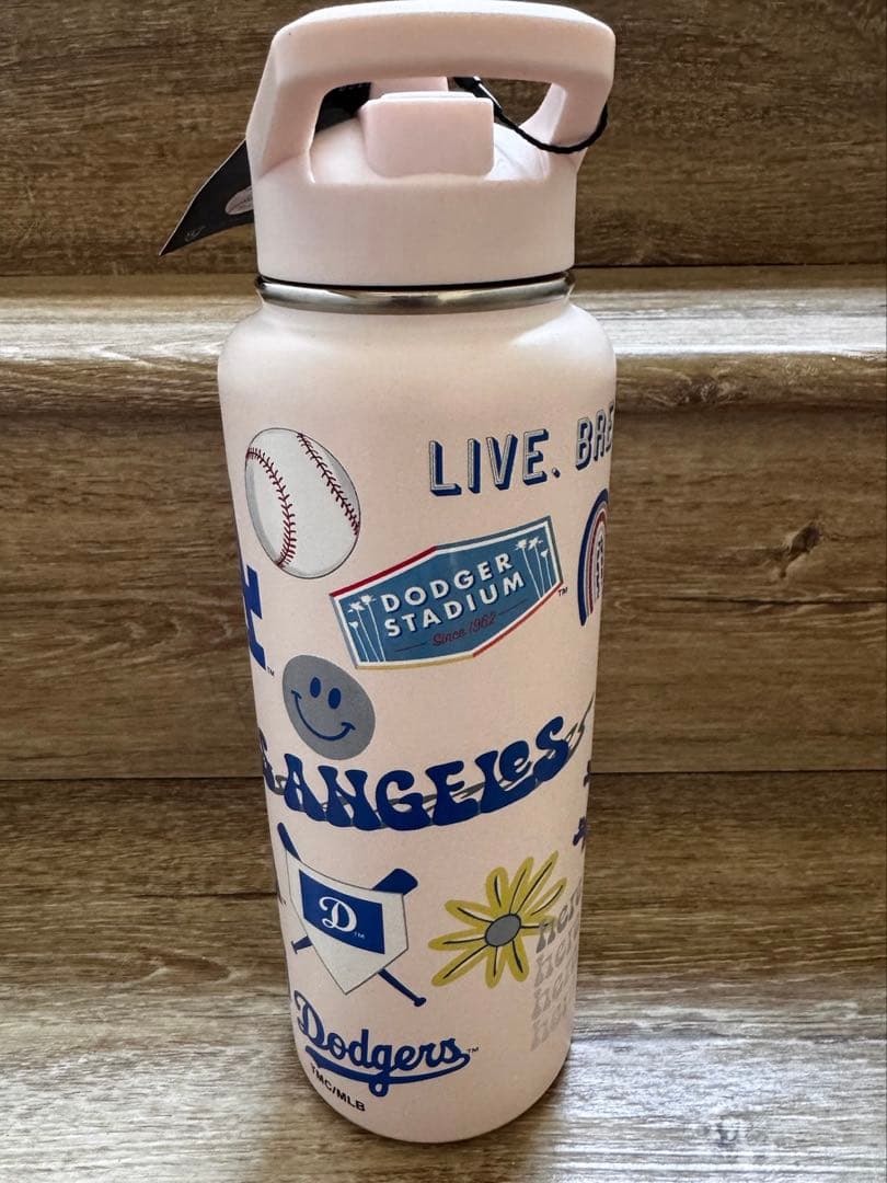 ロサンゼルス　ドジャース　タンブラー　水筒　ボトル　米国購入　新品