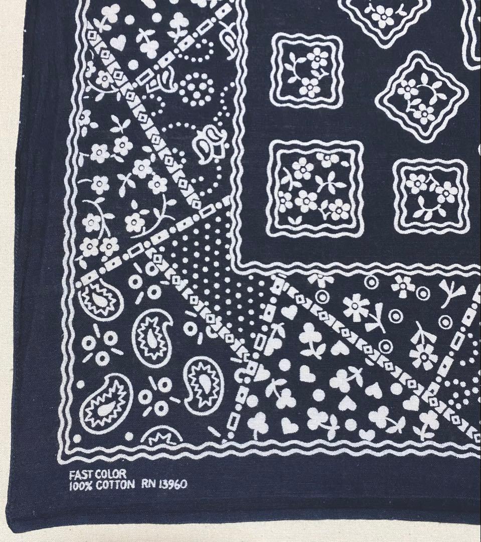 レアカラー ブラック クッキー パリス 13960 ビンテージバンダナ 1582