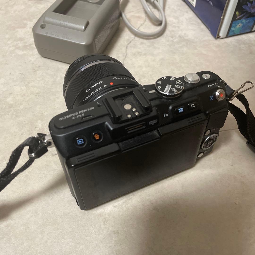 Olympus PEN lite e-pl5ミラーレス一眼カメラ M.Zuiko