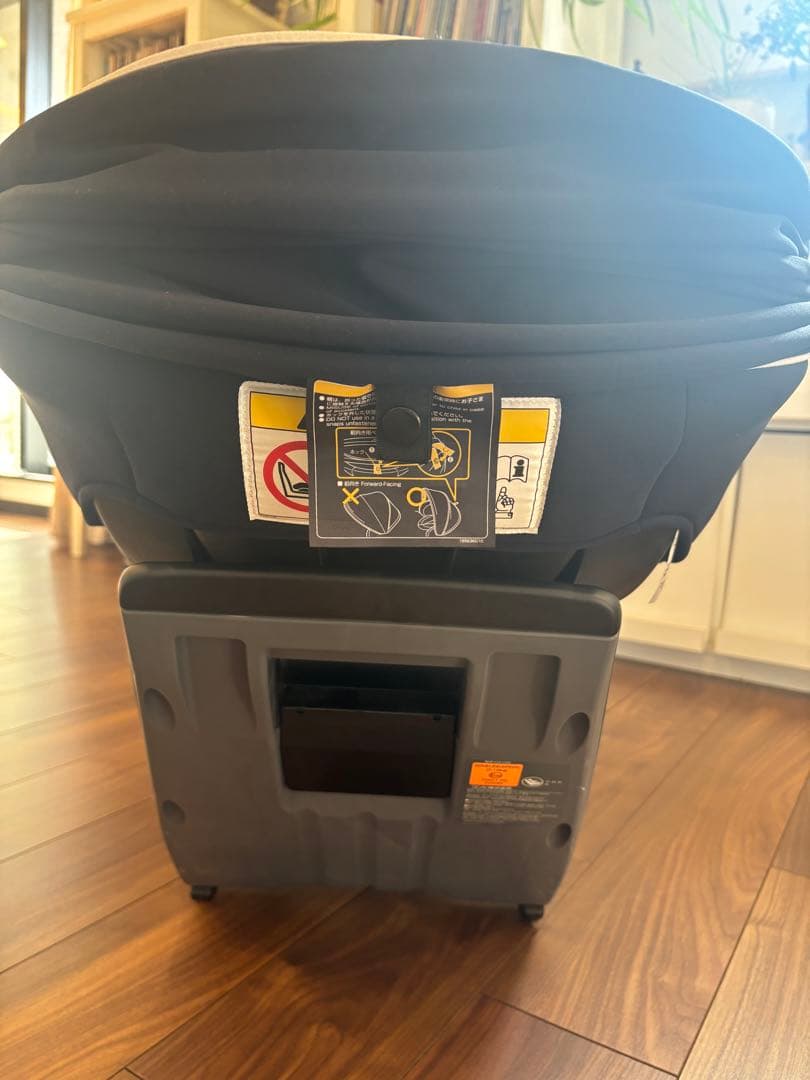 美品！Combi チャイルドシート ネイビー/グレー ISOFIX JN-570