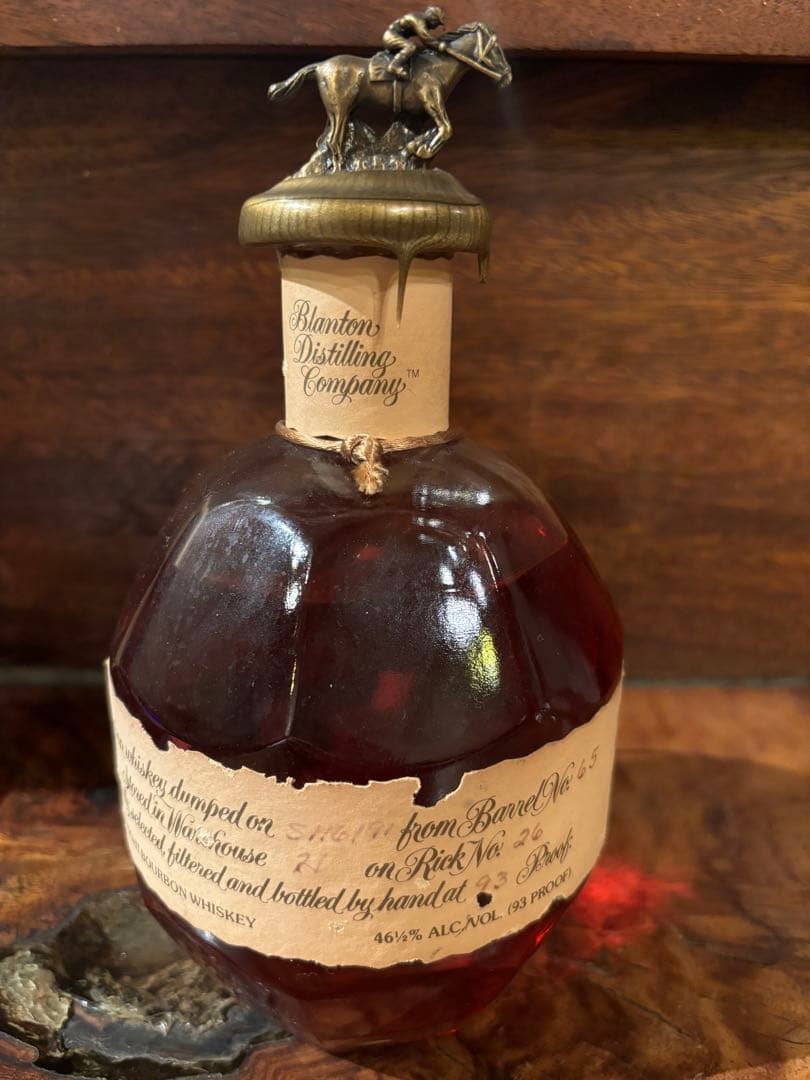 【未開封】ブラントン　バーボンウイスキー 古酒