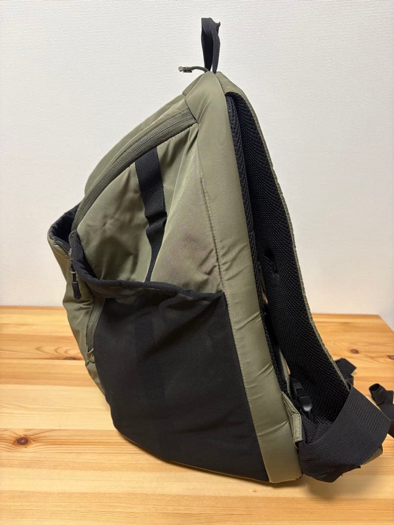 キャリーバッグ・スリング MANDARIN BROTHERS WINSTON HUG BAG LARGE