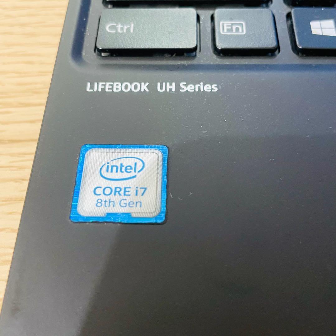 LIFEBOOK UH UH95/D3 FMVU9D3BD2 256GBパソコン