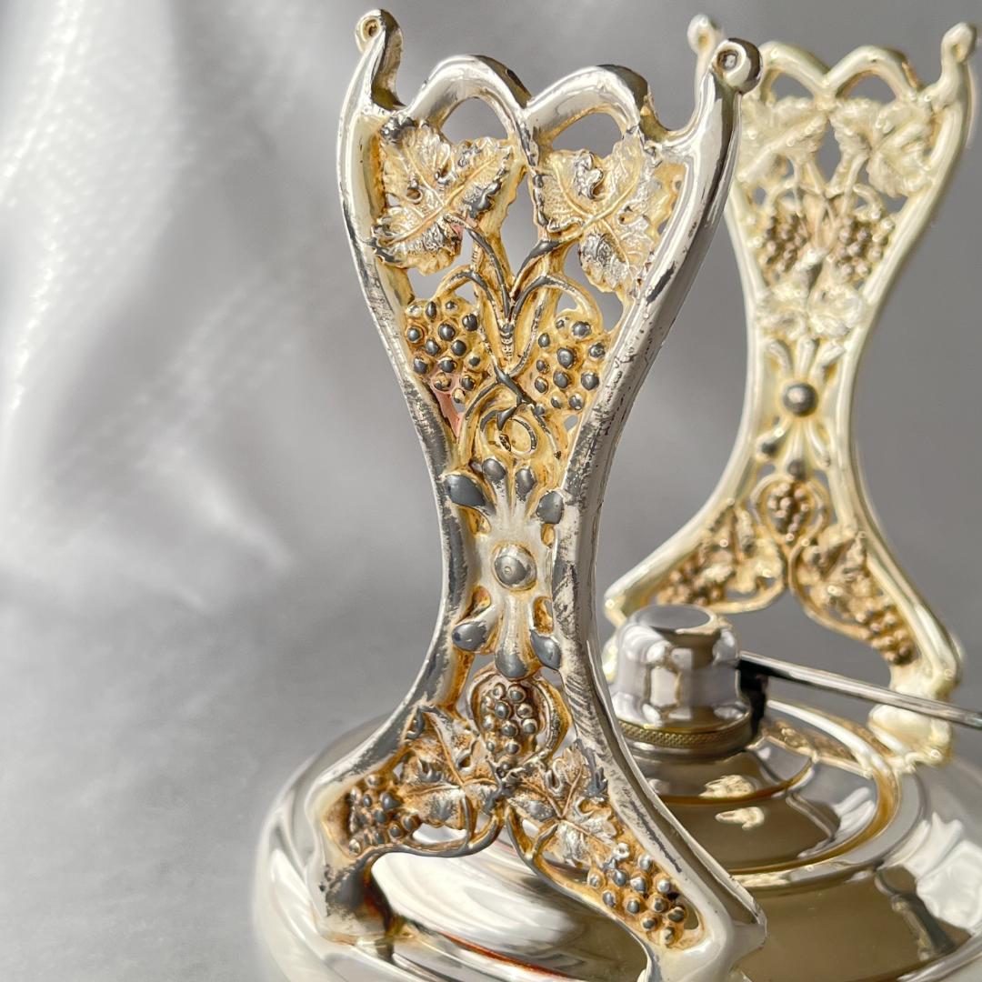 【Sheridan】ビクトリアンのティーケトル スタンド / バナー