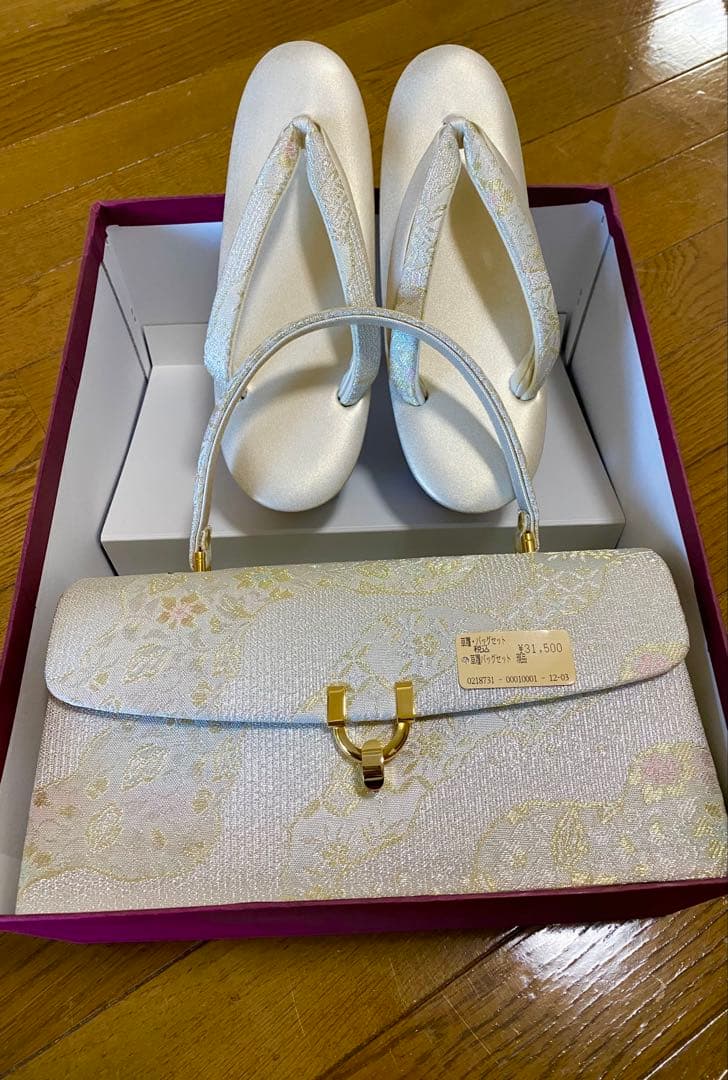 花柄和装用バッグと白色下駄セット