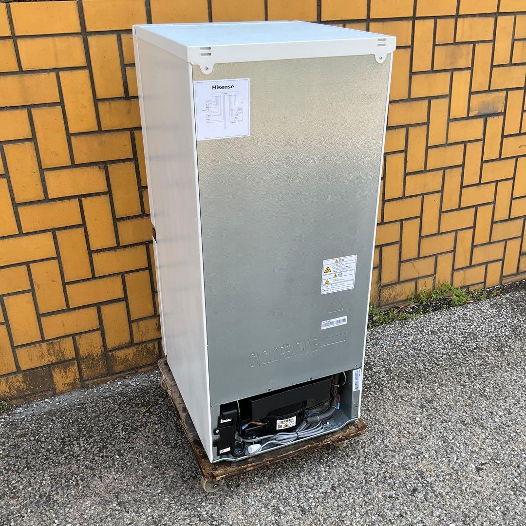 Hisense 冷凍冷蔵庫　HR-D13E2W 2023年製135L【引取限定】