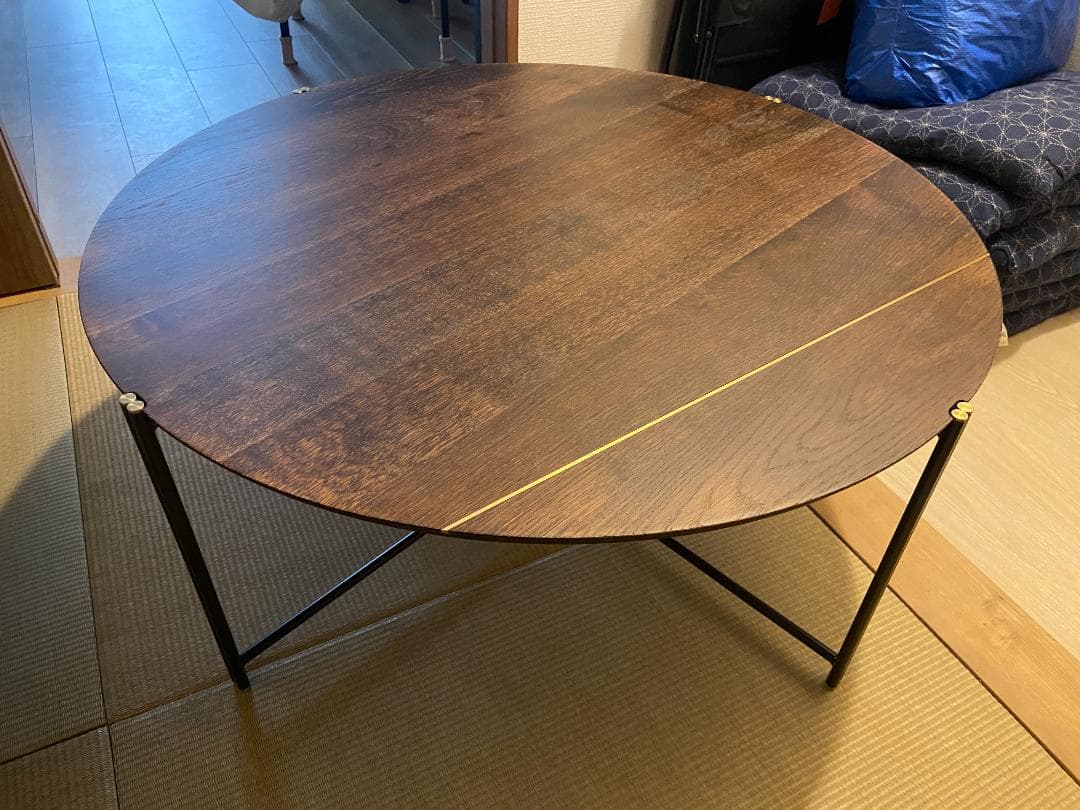 クアトロ コーヒーテーブル L