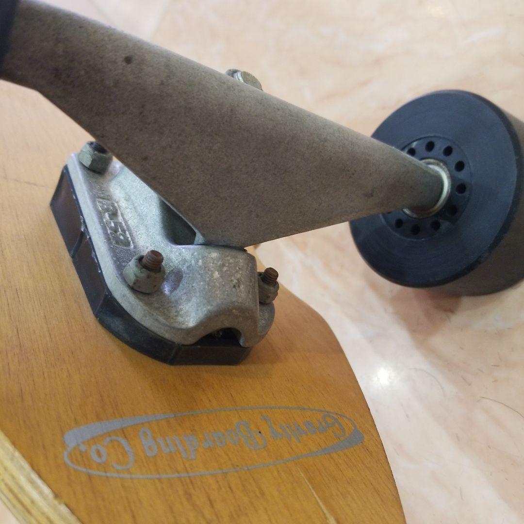 Gravity グラビティー　ロングスケートボード【４７インチ】