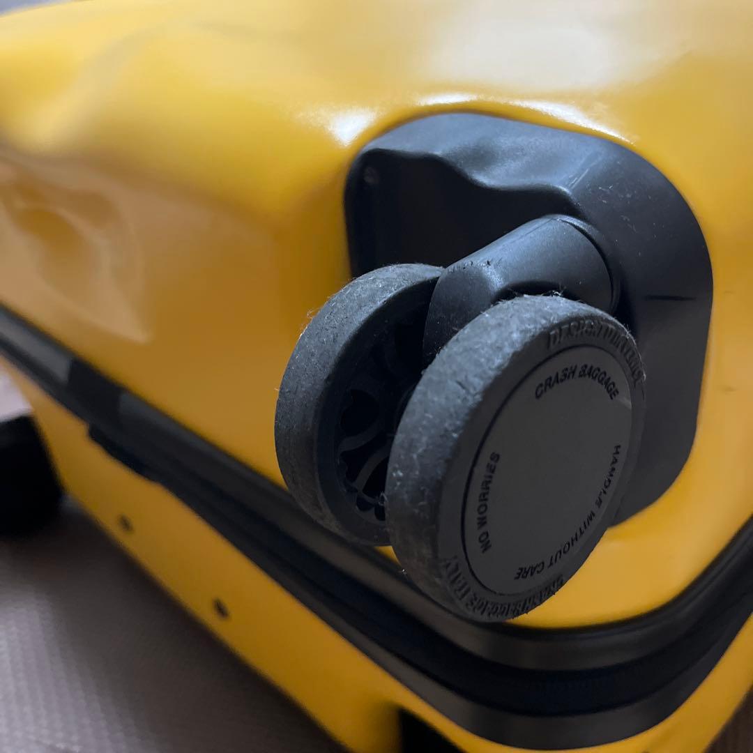 クラッシュバゲージCRASH BAGGAGE Mサイズ65Lスーツケース