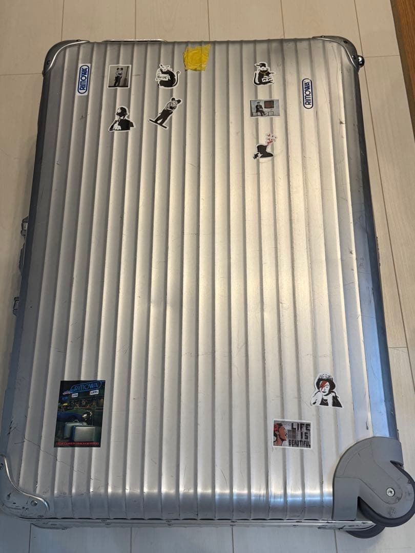 リモアスーツケース