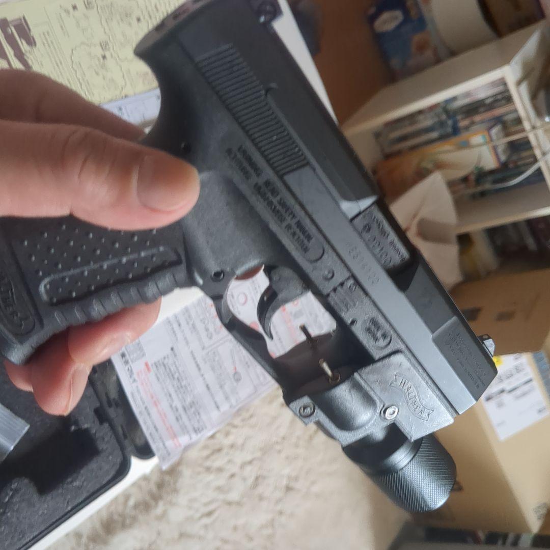 日本製マルゼンワルサーＰ99固定スライドガスガン。