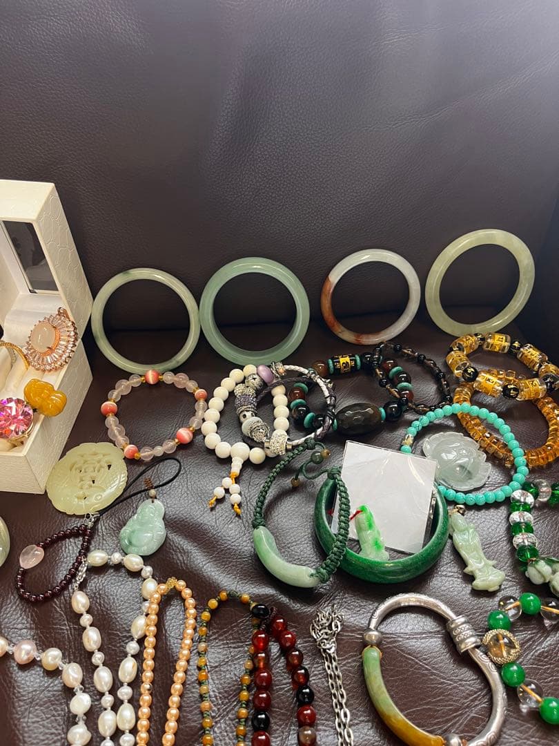翡翠のバングル、パールまでめて