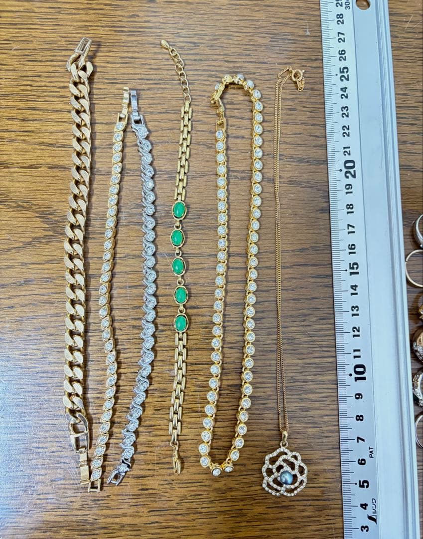 遺品整理アクセサリー➕2連パールネックレス