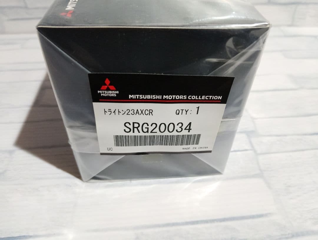 1/43 三菱　新型トライトン　ラリーアート　ミニカー　ディーラー品　限定品