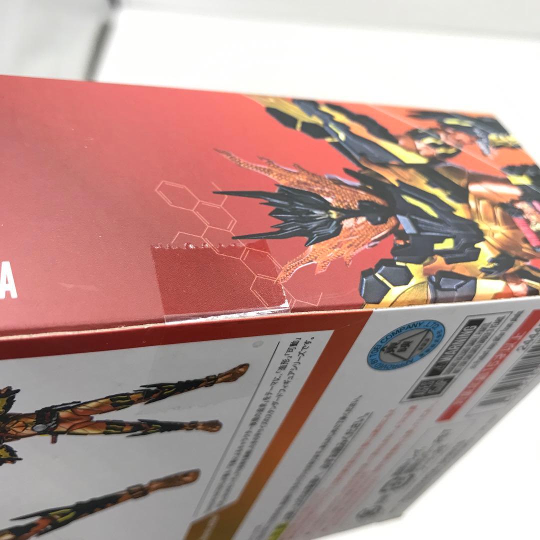 30▢S.H.Figuarts 仮面ライダークローズマグマ IY0923-2