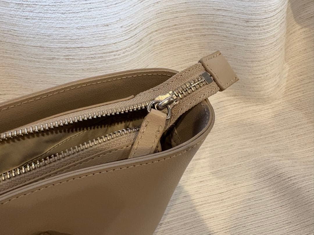 【姉妹ママさん専用】agnes b. アニエスベー バッグ ベージュ トートバッ