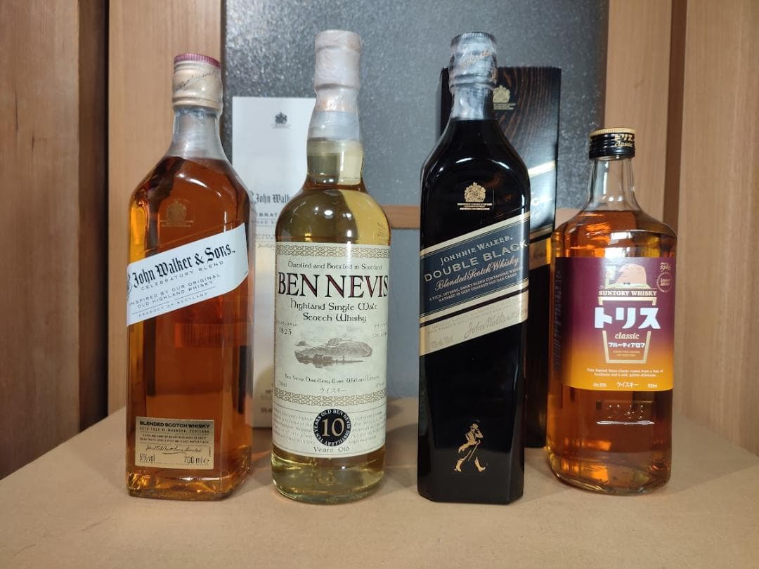 ４本セット　ベンネヴィス10年　ジョンウォーカー　ジョンウォーカーWB　トリス