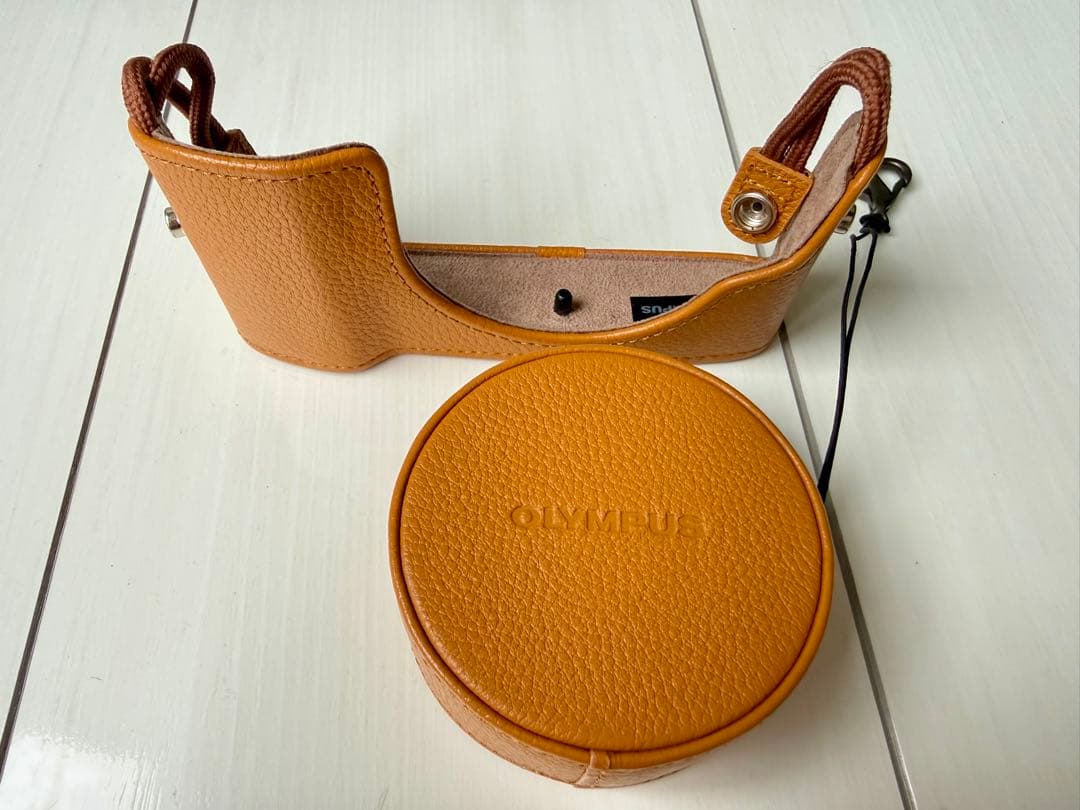 OLYMPUS PEN Lite E-PL7 ダブルズームキット+アクセサリ複数