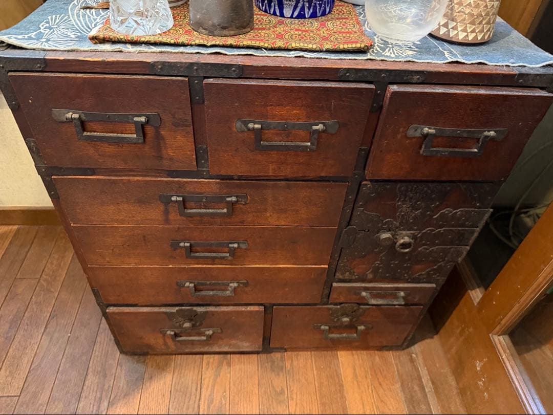 和ダンス　収納家具　アンティーク古材　おおよそのサイズ　天然無垢杢最終赤字大処分