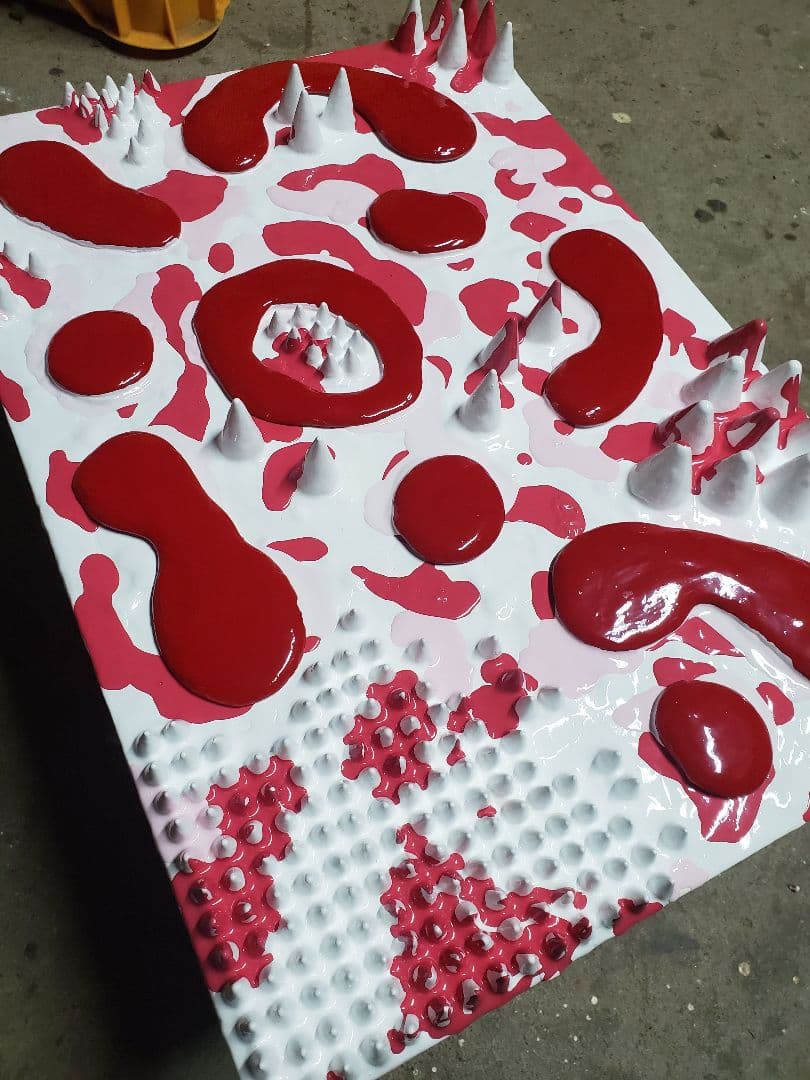 現代アート　トゲトゲ