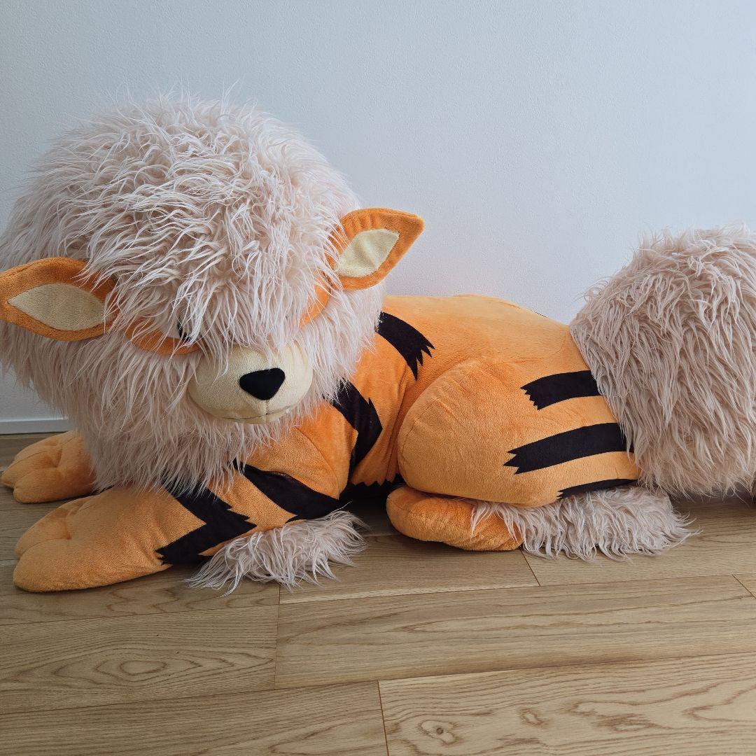 添い寝　ウインディ　ぬいぐるみ　ポケモンセンター