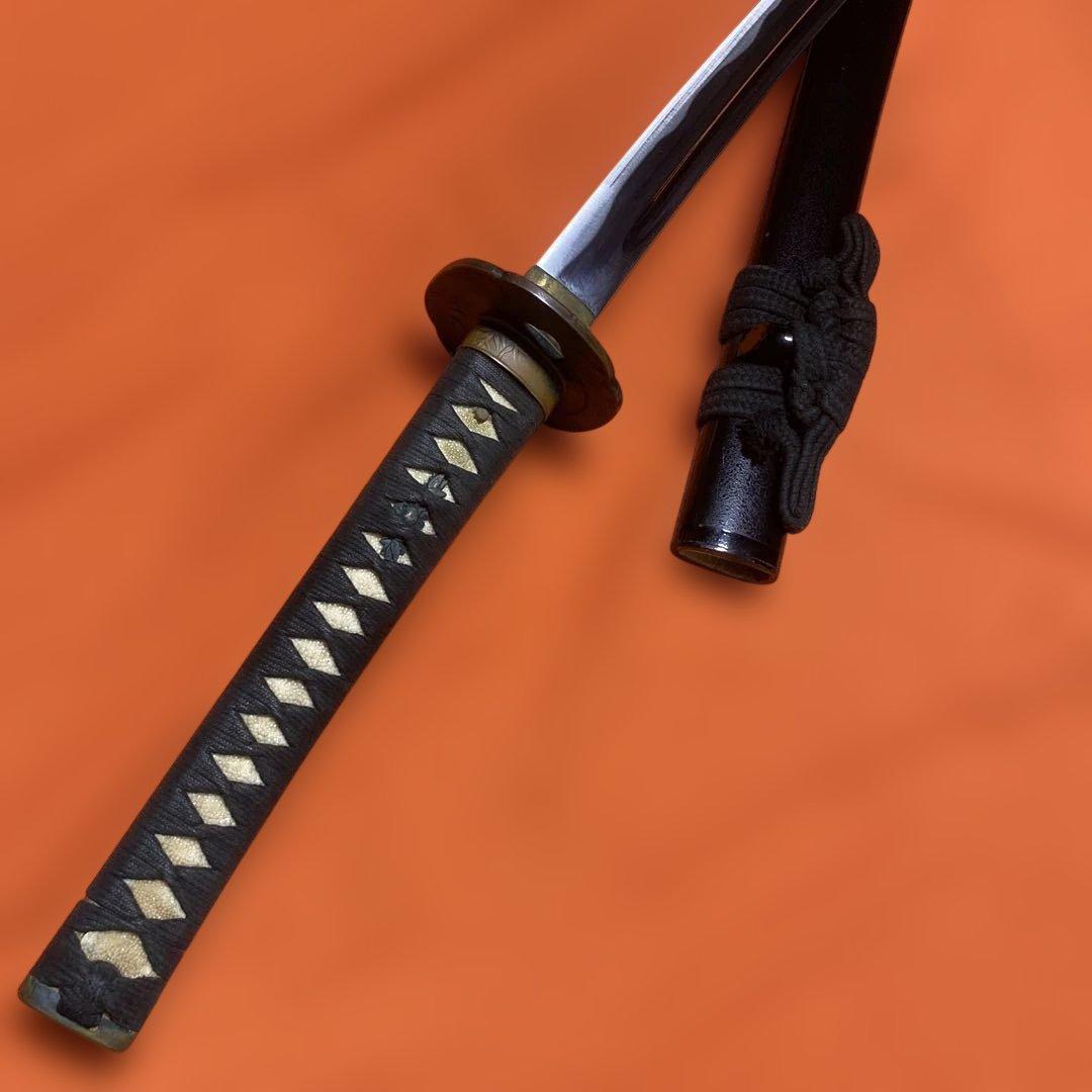 居合刀(刀袋付) 濃緑柄 竹笹木瓜鍔 黒梨地呂鞘