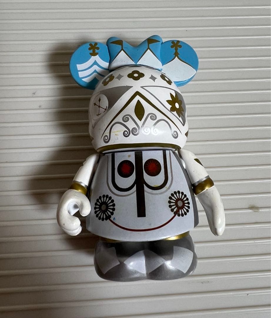 ディズニー、バイナルメーション（スモールワールド、カーズ、マレフィセント）