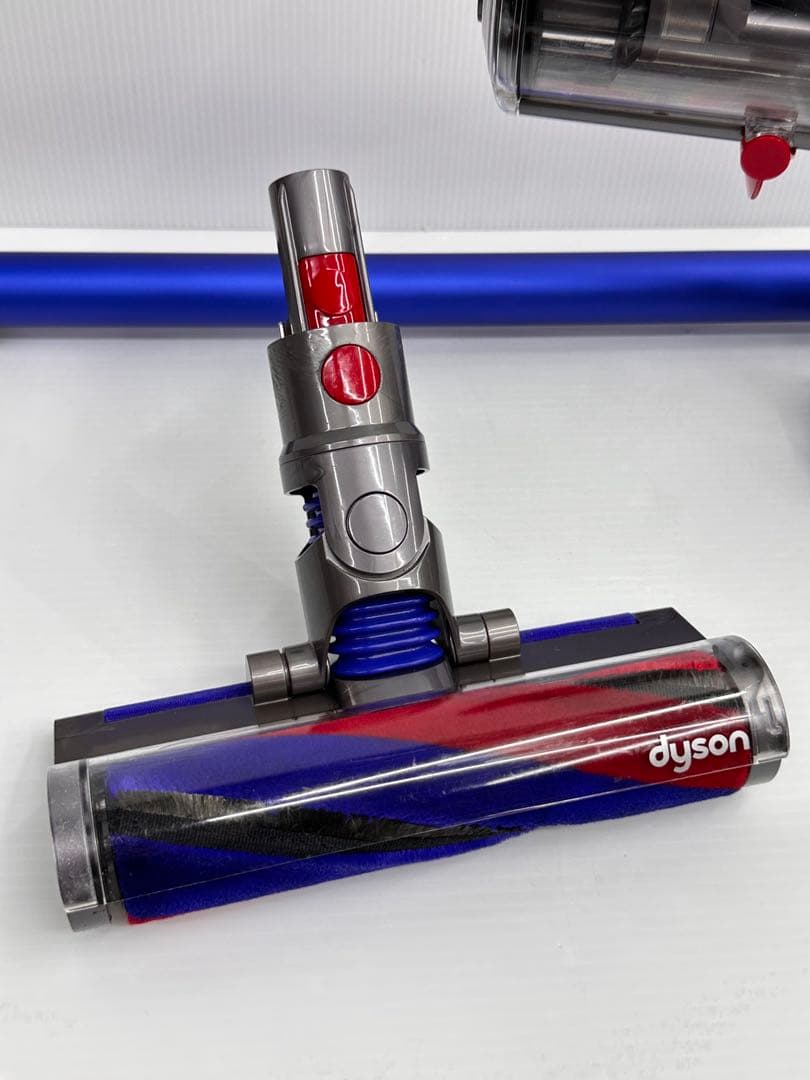 美品　ダイソン　掃除機　SV21 本体　ヘッド　パイプ　純正バッテリー付き　良品