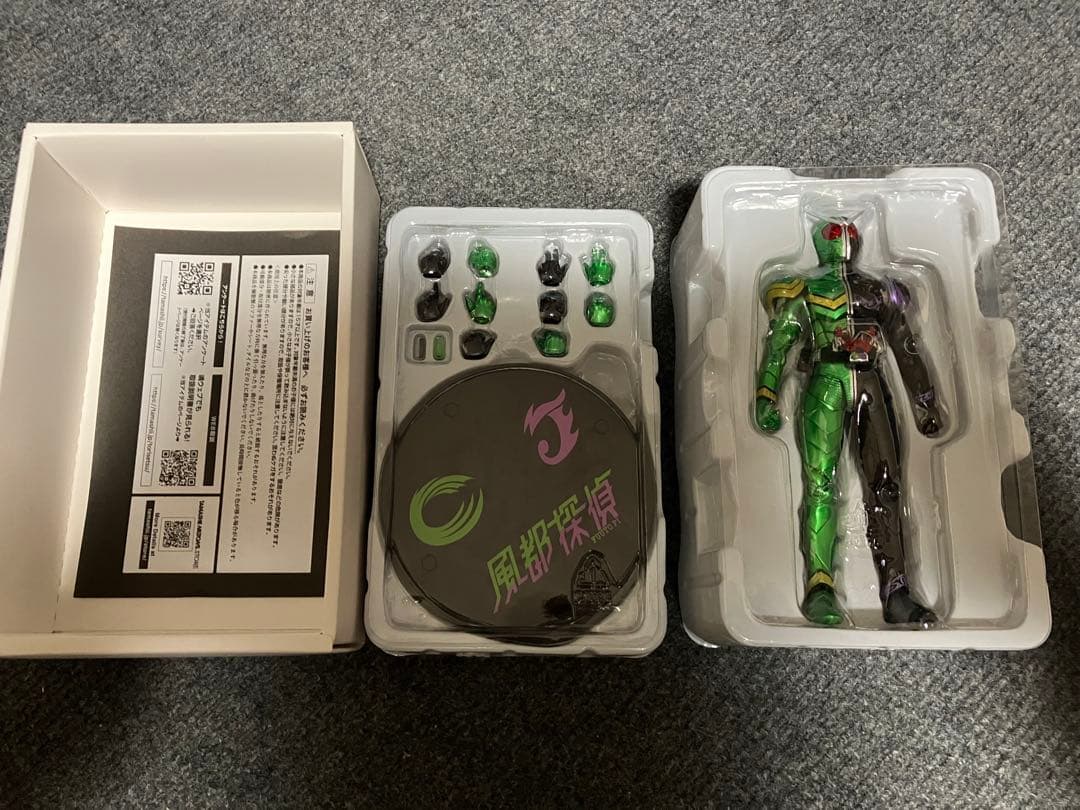 真骨彫製法　S.H.フィギュアーツ仮面ライダーW サイクロンジョーカー 風都探偵