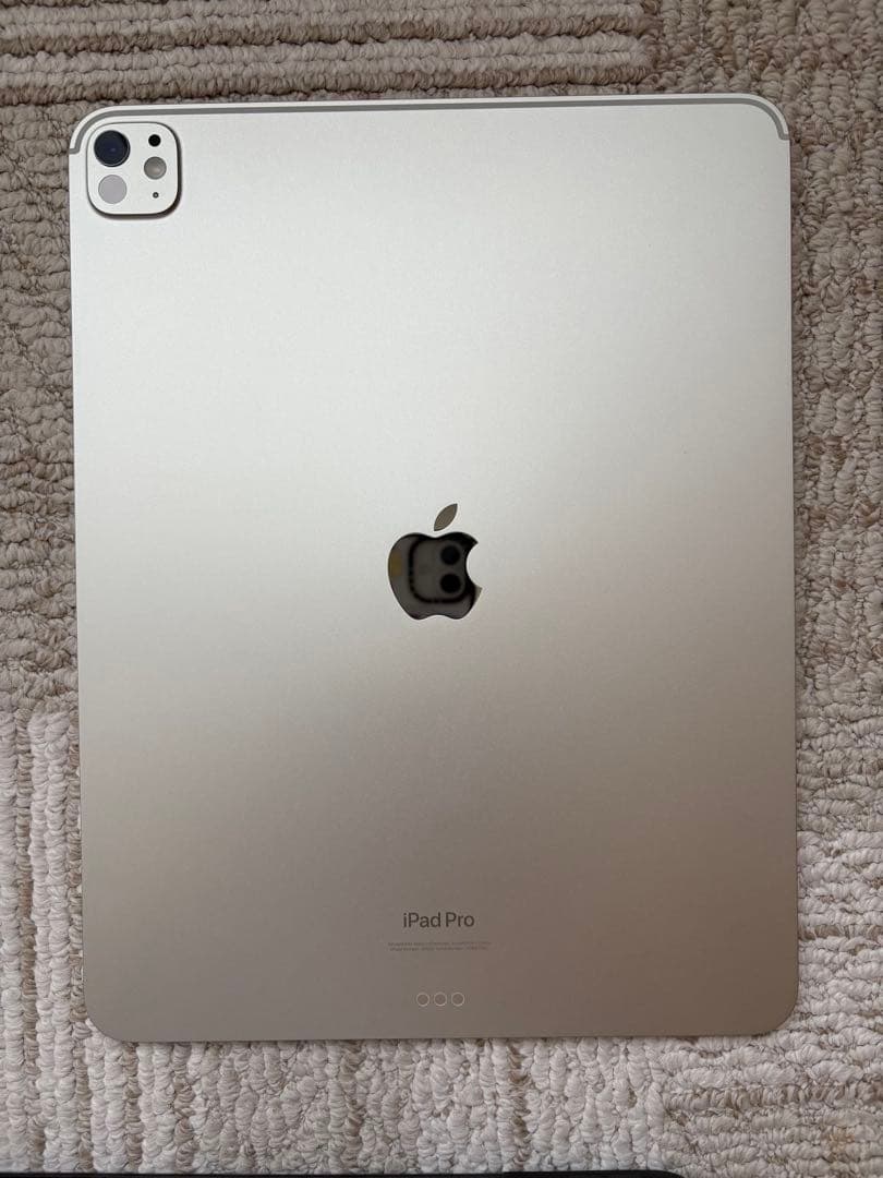 Apple iPad Pro 13インチ M4 512GB ロジクールWi-Fi