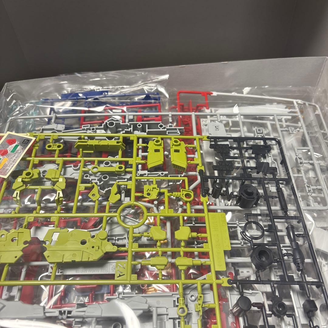 HG1/144デスティニーガンダムSpecⅡ&ゼウスシルエット