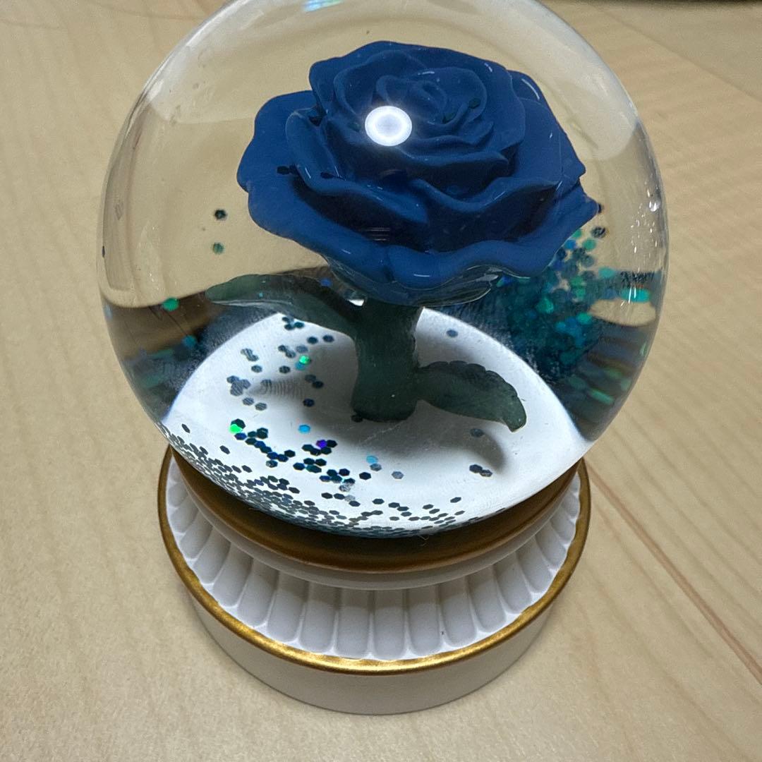 Ado よだか　スノードーム