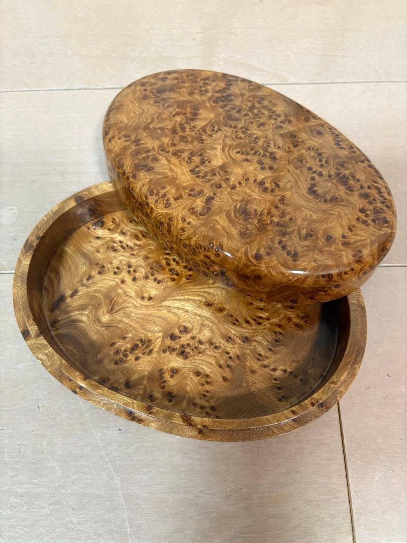 木製　菓子入れ　小物入れ　春楡瘤　欅　けやき　楡　白樺　瘤杢